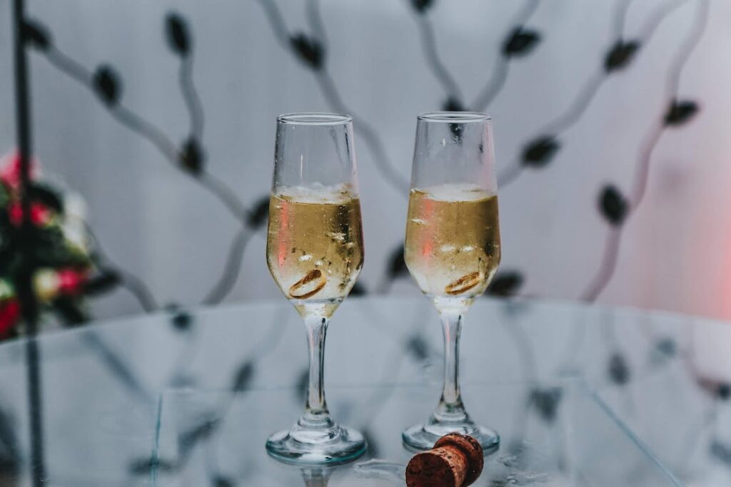 champagne glasses with rings in