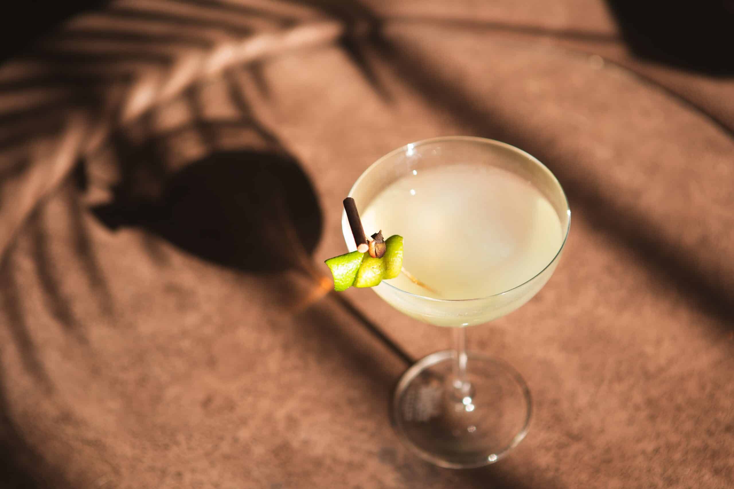 Sip, Mix, and Sparkle: Crafting Prodolce Cocktails for Sweet Moments
